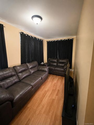 142 N 6th Avenue, Mount Vernon, NY 10550