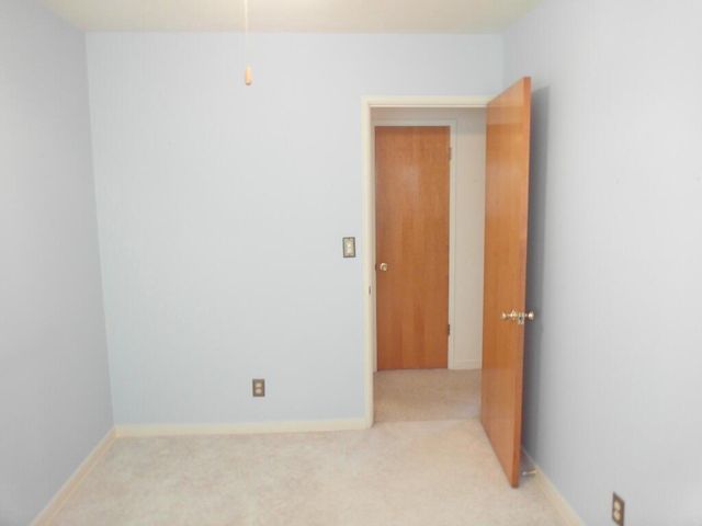 176 Armour AVENUE, Milwaukee, WI 53207