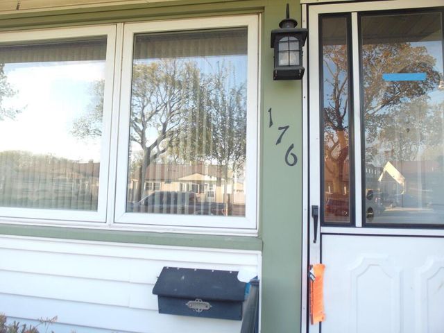 176 Armour AVENUE, Milwaukee, WI 53207