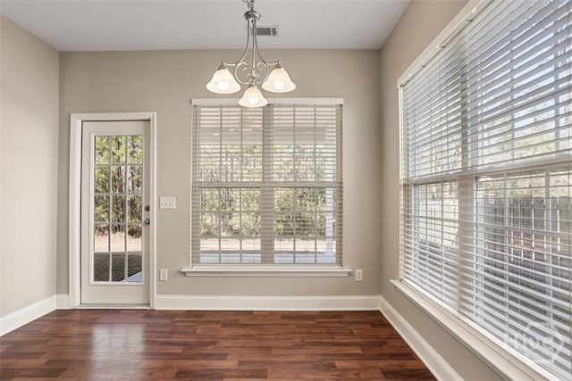 5 Whitaker Way N, Richmond Hill, GA 31324