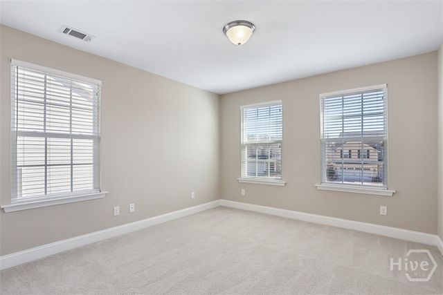 5 Whitaker Way N, Richmond Hill, GA 31324