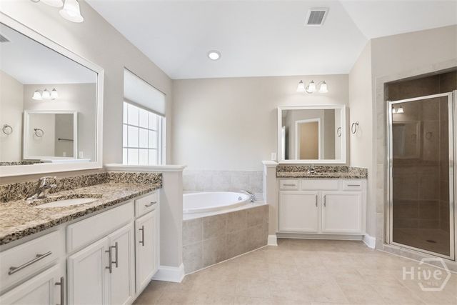 5 Whitaker Way N, Richmond Hill, GA 31324