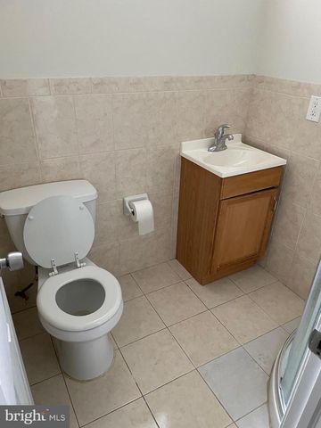 1831 FONTAIN ST, Philadelphia, PA 19121