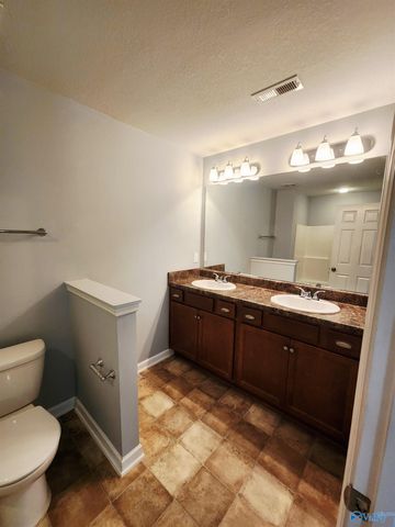 169 Sedgewick Drive, Owens Cross Roads, AL 35763