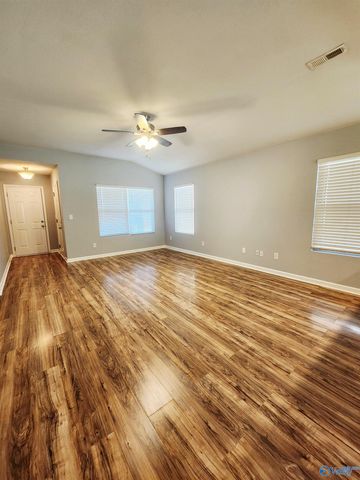 169 Sedgewick Drive, Owens Cross Roads, AL 35763