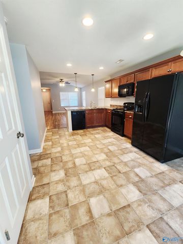169 Sedgewick Drive, Owens Cross Roads, AL 35763