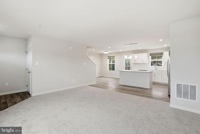 213 PICKETT ST, Taneytown, MD 21787
