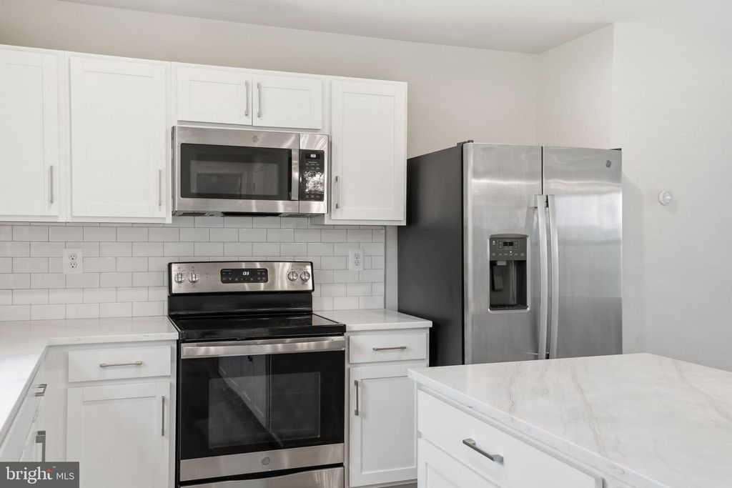 Image 18 of property listing at 213 PICKETT ST, Taneytown, MD 21787