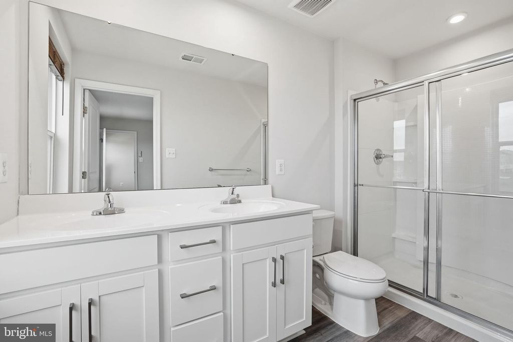 Image 26 of property listing at 213 PICKETT ST, Taneytown, MD 21787