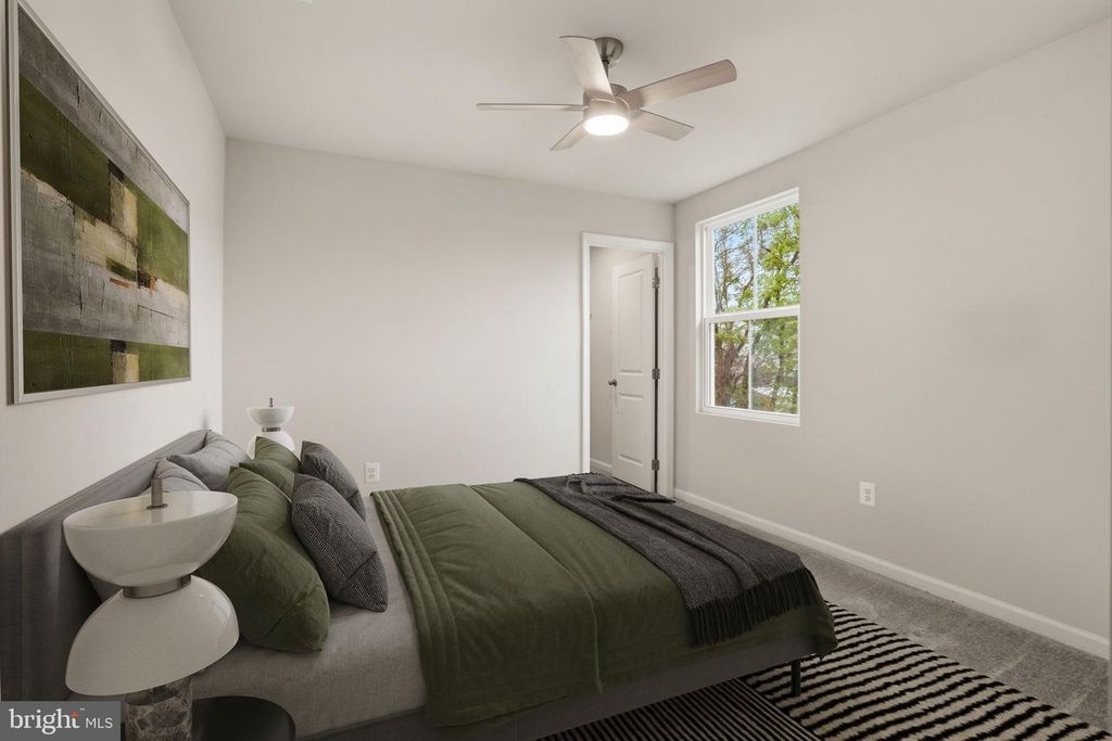 Image 33 of property listing at 213 PICKETT ST, Taneytown, MD 21787