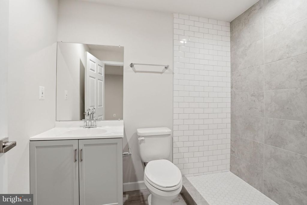 Image 44 of property listing at 213 PICKETT ST, Taneytown, MD 21787