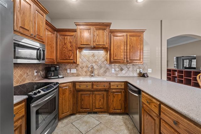 31 Mansfield Drive, Bella Vista, AR 72714