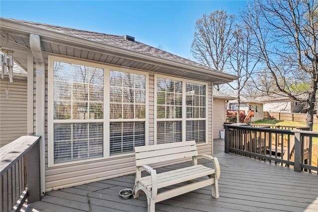 31 Mansfield Drive, Bella Vista, AR 72714