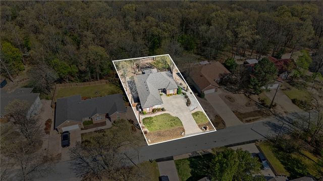 31 Mansfield Drive, Bella Vista, AR 72714