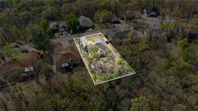 31 Mansfield Drive, Bella Vista, AR 72714