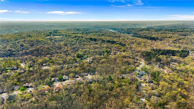 31 Mansfield Drive, Bella Vista, AR 72714