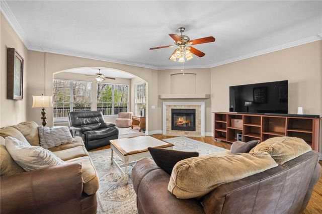 31 Mansfield Drive, Bella Vista, AR 72714