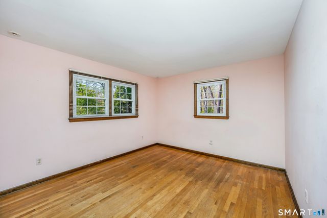 14 Abbey Lane, Shelton, CT 06484