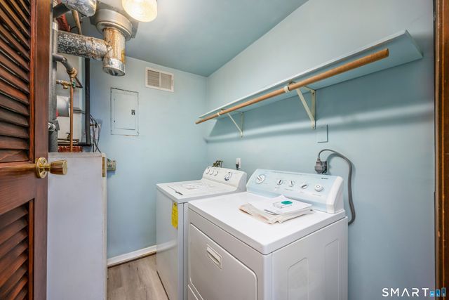 14 Abbey Lane, Shelton, CT 06484