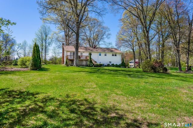 14 Abbey Lane, Shelton, CT 06484