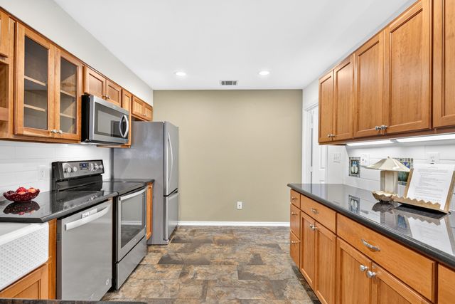 6123 Welden Court, Fort Worth, TX 76132