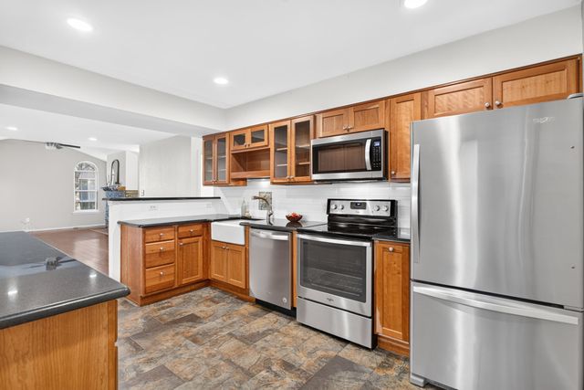 6123 Welden Court, Fort Worth, TX 76132