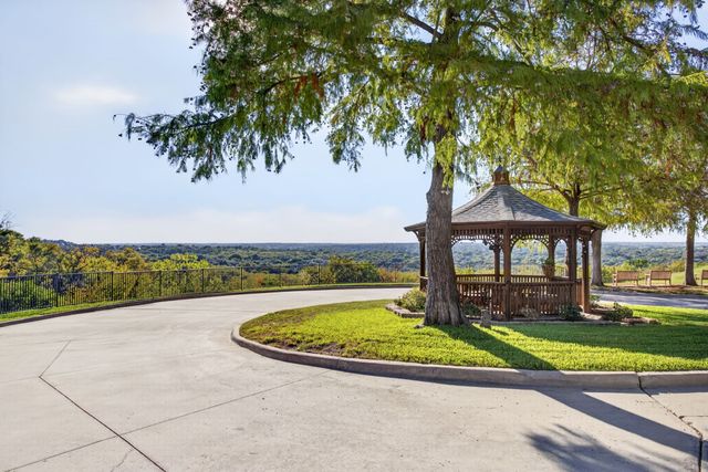 6123 Welden Court, Fort Worth, TX 76132