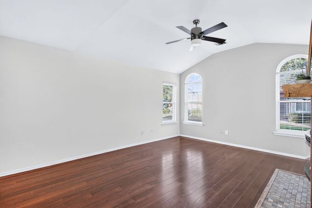 6123 Welden Court, Fort Worth, TX 76132