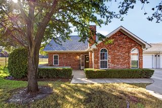 6123 Welden Court, Fort Worth, TX 76132