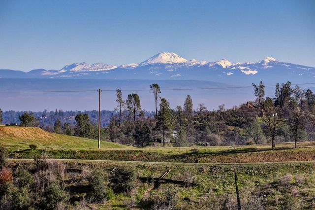 Cloverdale Road, Anderson, CA 96007