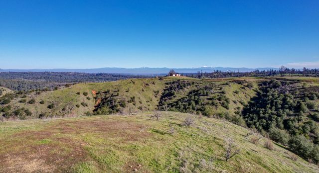 Cloverdale Road, Anderson, CA 96007