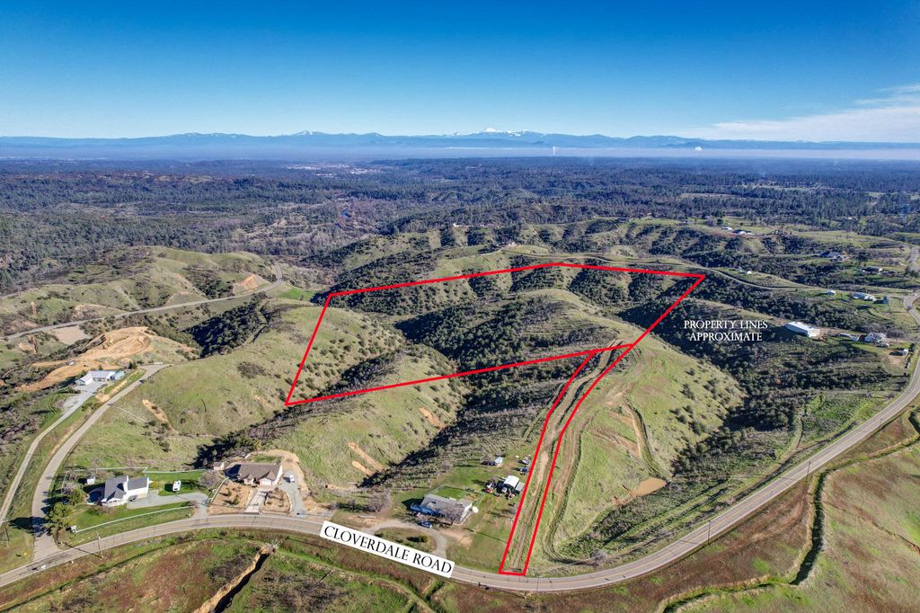 Cloverdale Road, Anderson, CA 96007