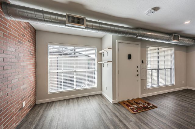 1500 Bay Area Boulevard 294, Houston, TX 77058