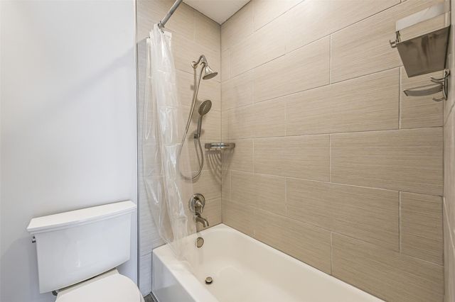 1500 Bay Area Boulevard 294, Houston, TX 77058