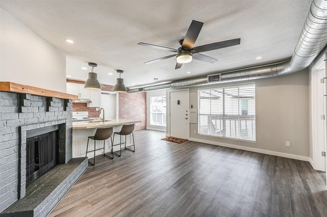 1500 Bay Area Boulevard 294, Houston, TX 77058