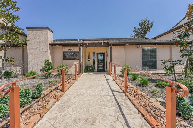 1500 Bay Area Boulevard 294, Houston, TX 77058