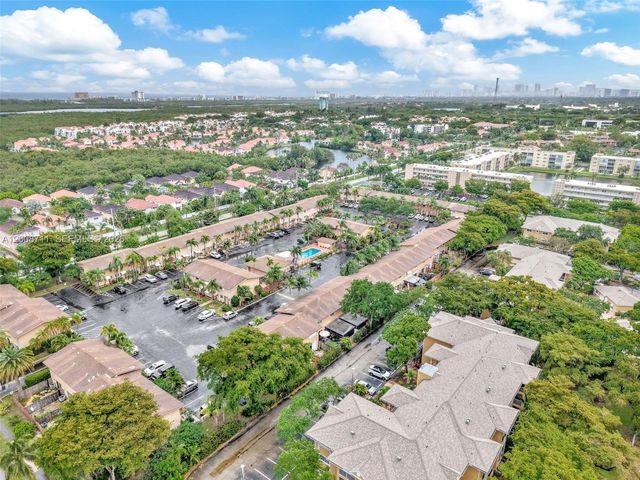 450 SE 7th St 210, Dania Beach, FL 33004