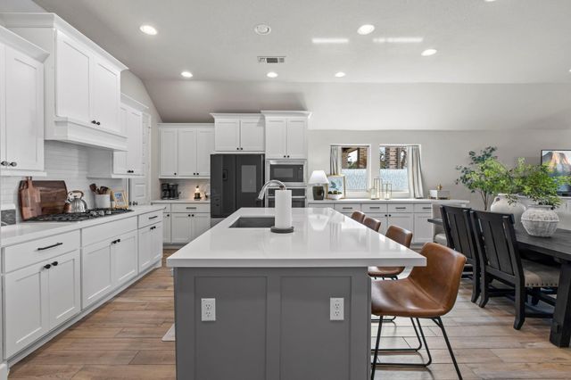 313 Terrene TRL, Georgetown, TX 78628