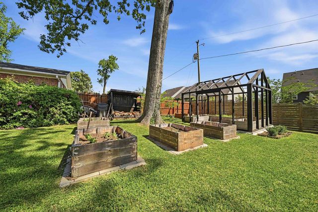205 Wadsworth Road, Spartanburg, SC 29301