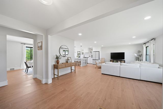 205 Wadsworth Road, Spartanburg, SC 29301