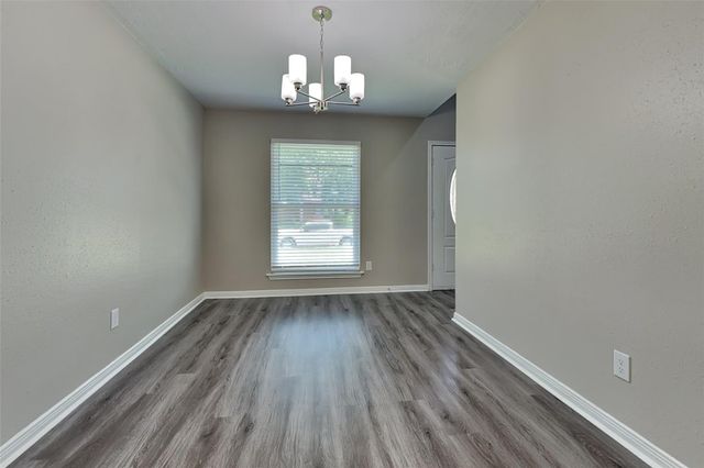 2330 Wren Meadow Road, Richmond, TX 77406