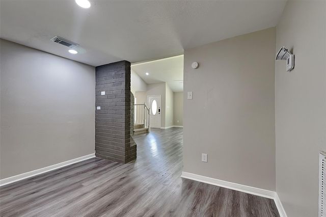 2330 Wren Meadow Road, Richmond, TX 77406