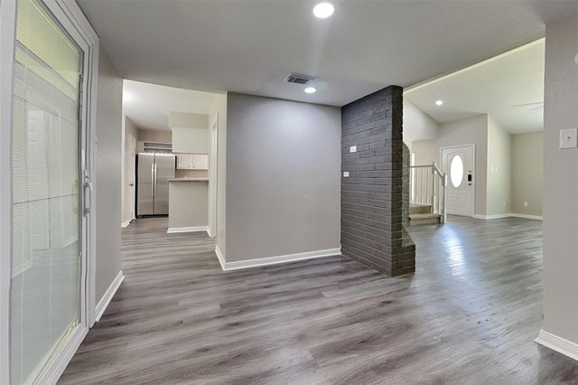 2330 Wren Meadow Road, Richmond, TX 77406