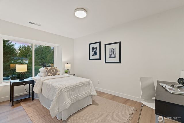 2709 229th Place NE, Sammamish, WA 98074