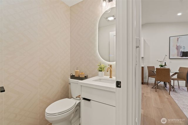 2709 229th Place NE, Sammamish, WA 98074