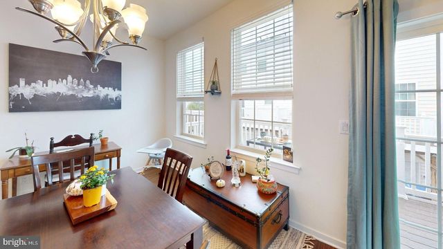 14 MANCHESTER DR, Hatboro, PA 19040