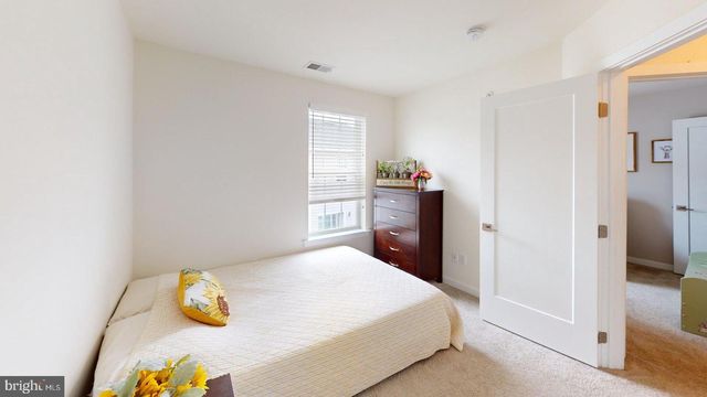 14 MANCHESTER DR, Hatboro, PA 19040