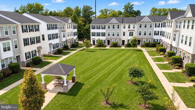 14 MANCHESTER DR, Hatboro, PA 19040