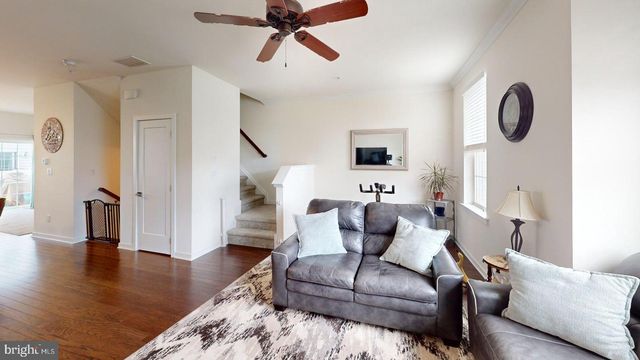 14 MANCHESTER DR, Hatboro, PA 19040