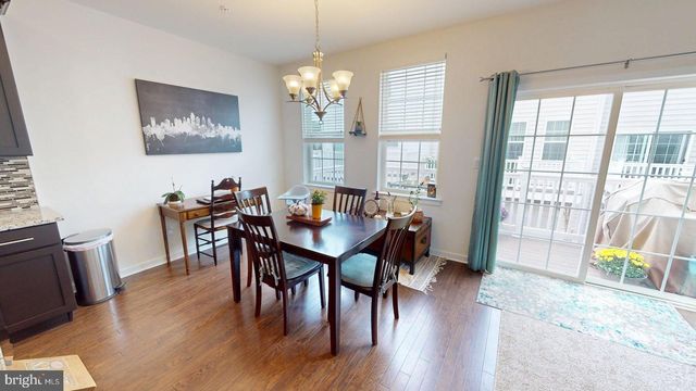 14 MANCHESTER DR, Hatboro, PA 19040